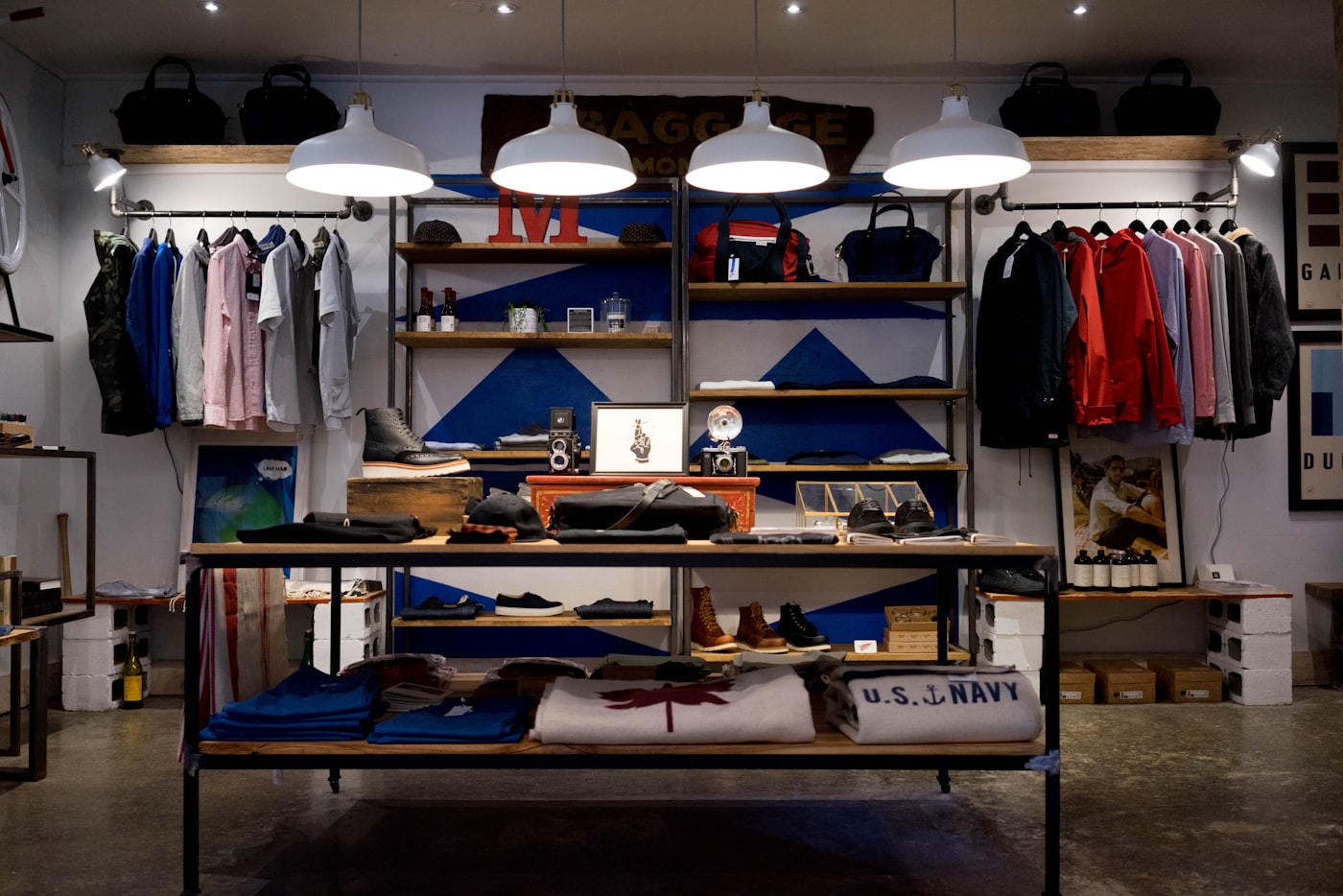 Apparel & Accessories